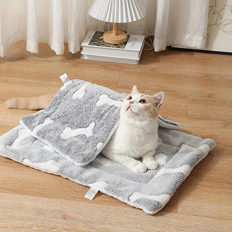 CozyPet Rides Self-Warming and Cooling Fleece Pet Mat